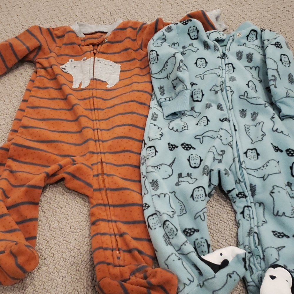 Fleece footed pj's